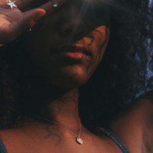 收聽Jahnah Camille的Alabama Tears (Explicit)歌詞歌曲
