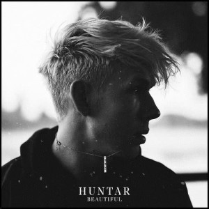 ดาวน์โหลดและฟังเพลง Beautiful พร้อมเนื้อเพลงจาก Huntar