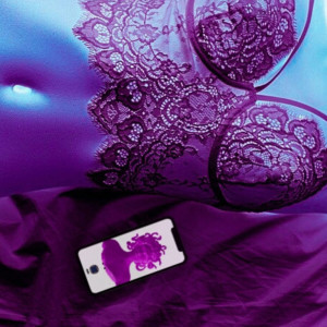 ดาวน์โหลดและฟังเพลง Medusa พร้อมเนื้อเพลงจาก Vitor Help!