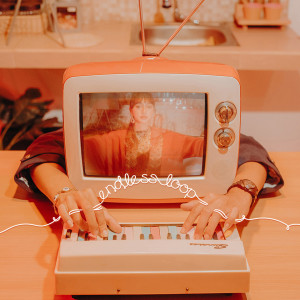 Listen to Endless Loop song with lyrics from INDAHKUS