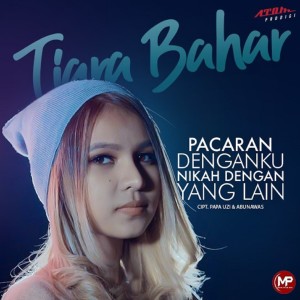 收聽Tiara Bahar的Pacaran Denganku Nikah Dengan Yang Lain歌詞歌曲