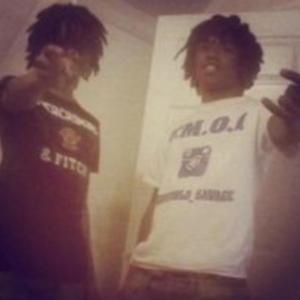 ดาวน์โหลดและฟังเพลง Glo (feat. Jaymori) (Explicit) พร้อมเนื้อเพลงจาก PARIIANO