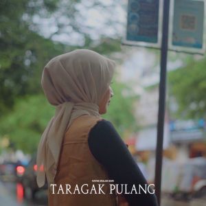 Album Taragak Pulang oleh Ratna Wulan Sari