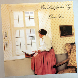 ดาวน์โหลดและฟังเพลง Still der Tag zu Ende geht พร้อมเนื้อเพลงจาก Doris Loh