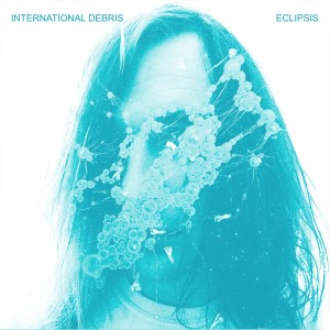 ดาวน์โหลดและฟังเพลง Skyless พร้อมเนื้อเพลงจาก International Debris