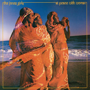 ดาวน์โหลดและฟังเพลง Dance Turned Into a Romance พร้อมเนื้อเพลงจาก The Jones Girls