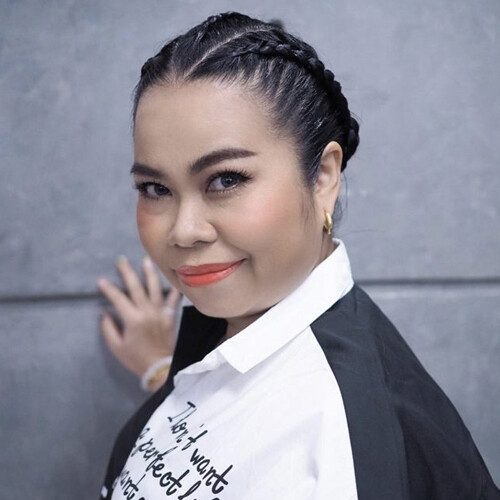 ตุ๊กกี้ สุดารัตน์