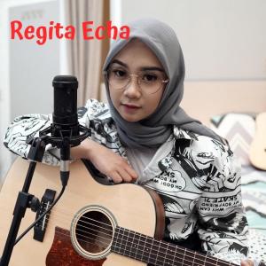 Album Allah Aghitsna oleh Regita Echa