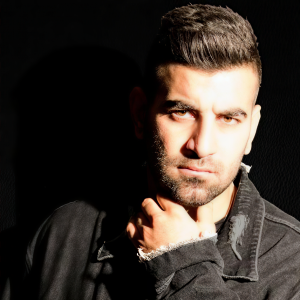 Hakan Akkus ดาวน์โหลดและฟังเพลงฮิตจาก Hakan Akkus