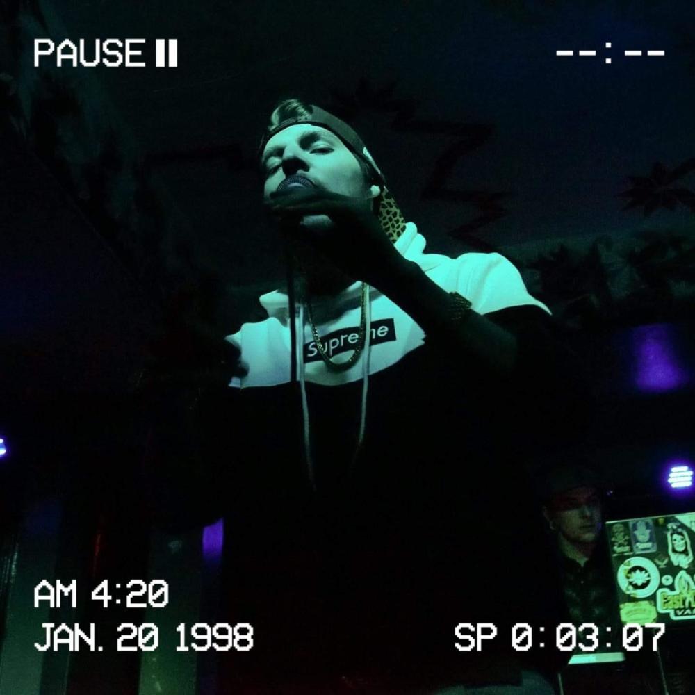ONSOMESHIT (Freestyle) (Explicit)