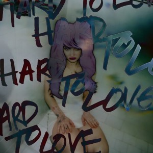 收聽Lilyisthatyou的HARD TO LOVE歌詞歌曲