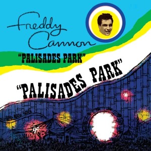 ดาวน์โหลดและฟังเพลง June, July and August พร้อมเนื้อเพลงจาก Elvis Presley