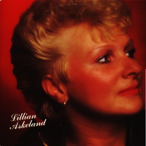 收聽Lillian Askeland的If You Stay Here Tonight歌詞歌曲