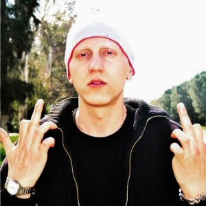 ดาวน์โหลดและฟังเพลง Oh My God (Explicit) พร้อมเนื้อเพลงจาก Essebio