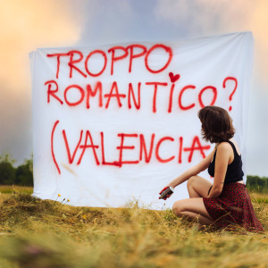 ดาวน์โหลดและฟังเพลง TROPPO ROMANTICO? (Valencia) พร้อมเนื้อเพลงจาก Syria