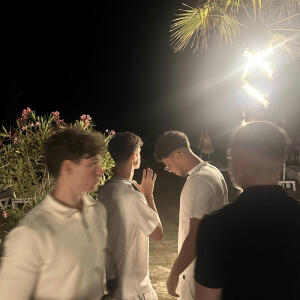 default playlist img