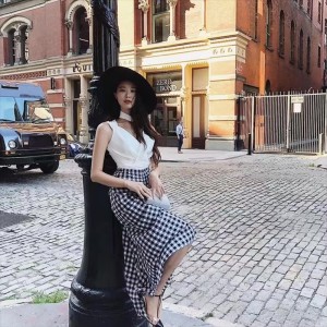 Dengarkan lagu Wap (温柔版) nyanyian 冰糖晴子 dengan lirik