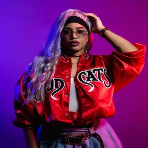 收聽Queen Nicky的Cuernero (Explicit)歌詞歌曲