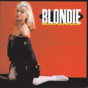 收聽Blondie的Sunday Girl (1993 Digital Remaster)歌詞歌曲