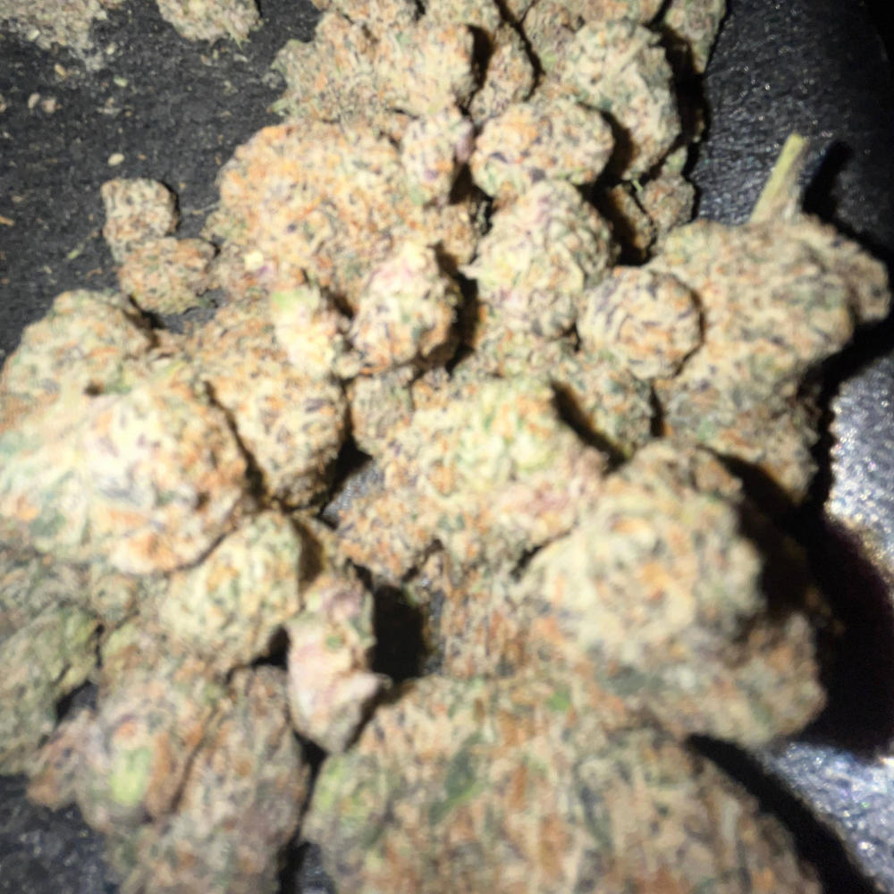 Candy runtz (feat. 1kkato) (Explicit)