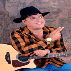 Dengarkan lagu Ela Não Larga Eu nyanyian Ismael Oliveira dengan lirik