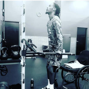 Turbyne的專輯Paralyzed (feat. P3) [Explicit]