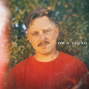Dengarkan lagu Own Thing (Explicit) nyanyian Kullas dengan lirik