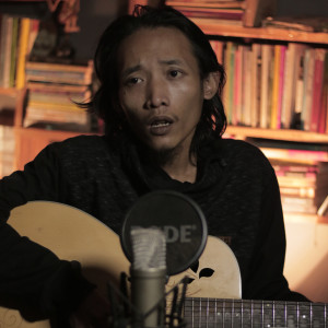 Usman Arrumy的专辑Biografi Puisi