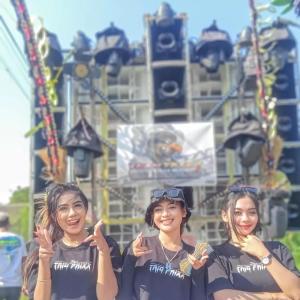 Dengarkan Dj Thailand Style Party lagu dari Yoga Ardiansyah RMX dengan lirik