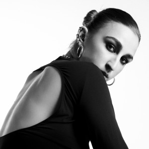 ดาวน์โหลดและฟังเพลง Wachten Op Het Licht พร้อมเนื้อเพลงจาก Zoë Low