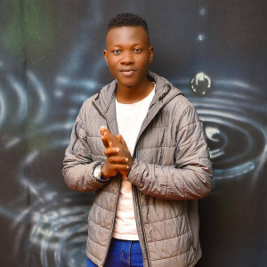 Listen to Ondowozaako song with lyrics from Mr Heavenz