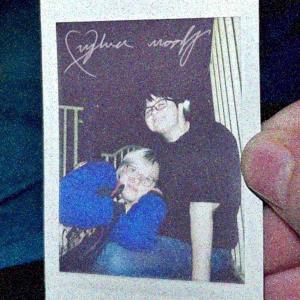 收聽sylva woolf的tracing shadows (feat. MAXY!)歌詞歌曲