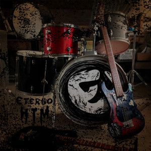 Listen to Cinco Minutos song with lyrics from Eterno
