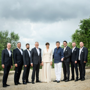 ดาวน์โหลดและฟังเพลง Pitali me anđeli พร้อมเนื้อเพลงจาก Rišpet