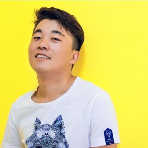杨思智 ดาวน์โหลดและฟังเพลงฮิตจาก 杨思智