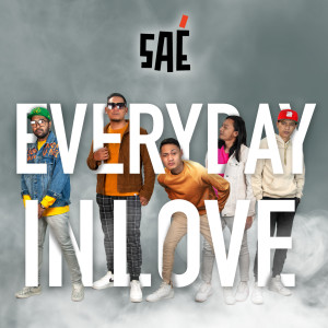 Dengarkan Everyday In Love lagu dari Sae dengan lirik