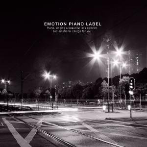 Dengarkan lagu Time Of Loneliness nyanyian Piano Tree dengan lirik