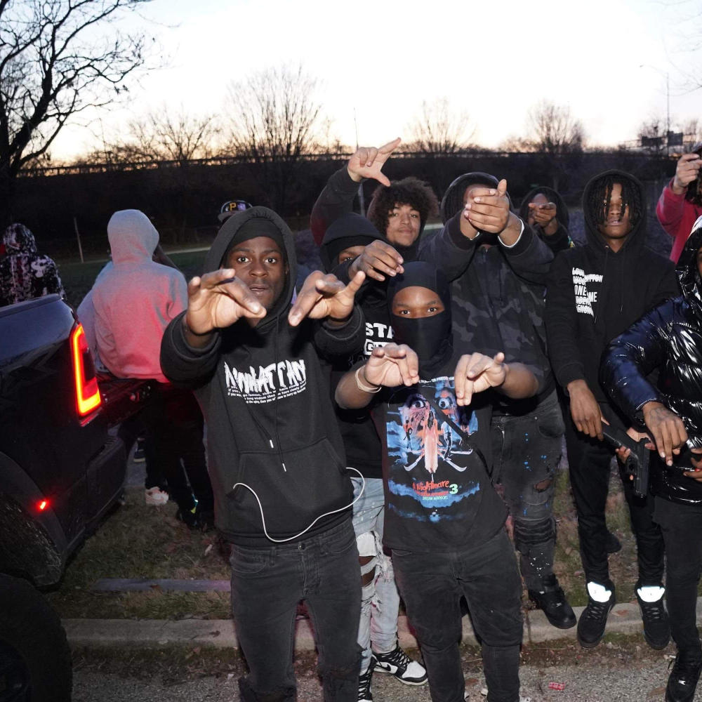 OnTheFlow (feat. Pacii, Obs Deepee, Obs Kale & S2TL Kroyy) (Explicit)