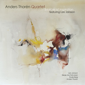 收聽Anders Thorén Quartet的Momentum歌詞歌曲