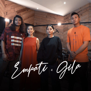 ดาวน์โหลดและฟังเพลง Medley: Gila / Empati (Live) พร้อมเนื้อเพลงจาก Kaka Azraff