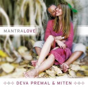 Deva Premal & Miten的專輯Mantralove