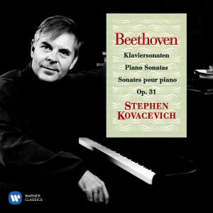 收聽Stephen Kovacevich的Piano Sonata No. 18 in E-Flat Major, Op. 31 No. 3: IV. Presto con fuoco歌詞歌曲