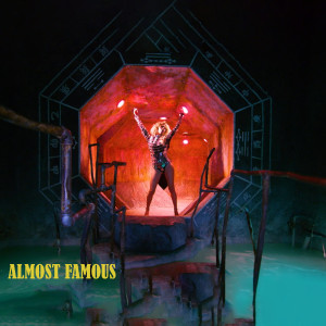 Singa的专辑Almost Famous (Explicit)