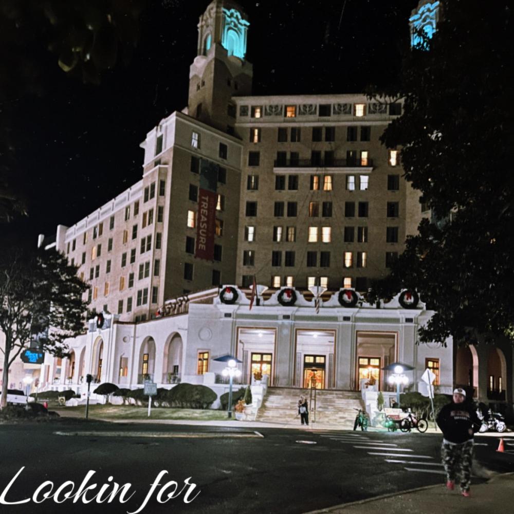 Lookin for (feat. IDY bran) (Explicit)