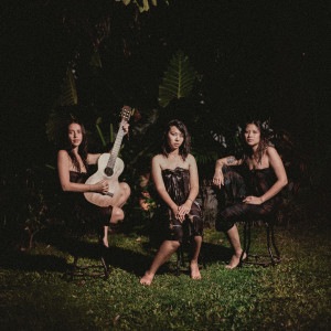 Listen to Selamat Tinggal song with lyrics from Daramuda