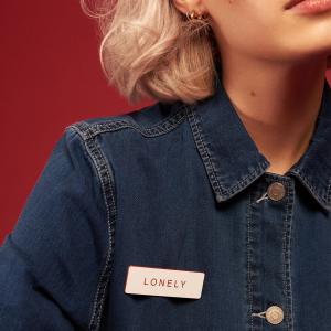 ดาวน์โหลดและฟังเพลง Lonely พร้อมเนื้อเพลงจาก Violet Skies