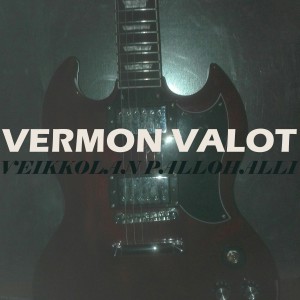 ดาวน์โหลดและฟังเพลง Vermon Valot พร้อมเนื้อเพลงจาก Matias Lehto & Veikkolan pallohalli