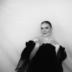 Listen to Love a Stranger song with lyrics from Hannah May