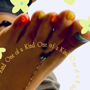 收聽Feather的One of a Kind歌詞歌曲