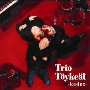 收聽Trio Töykeät的Met By Chance歌詞歌曲